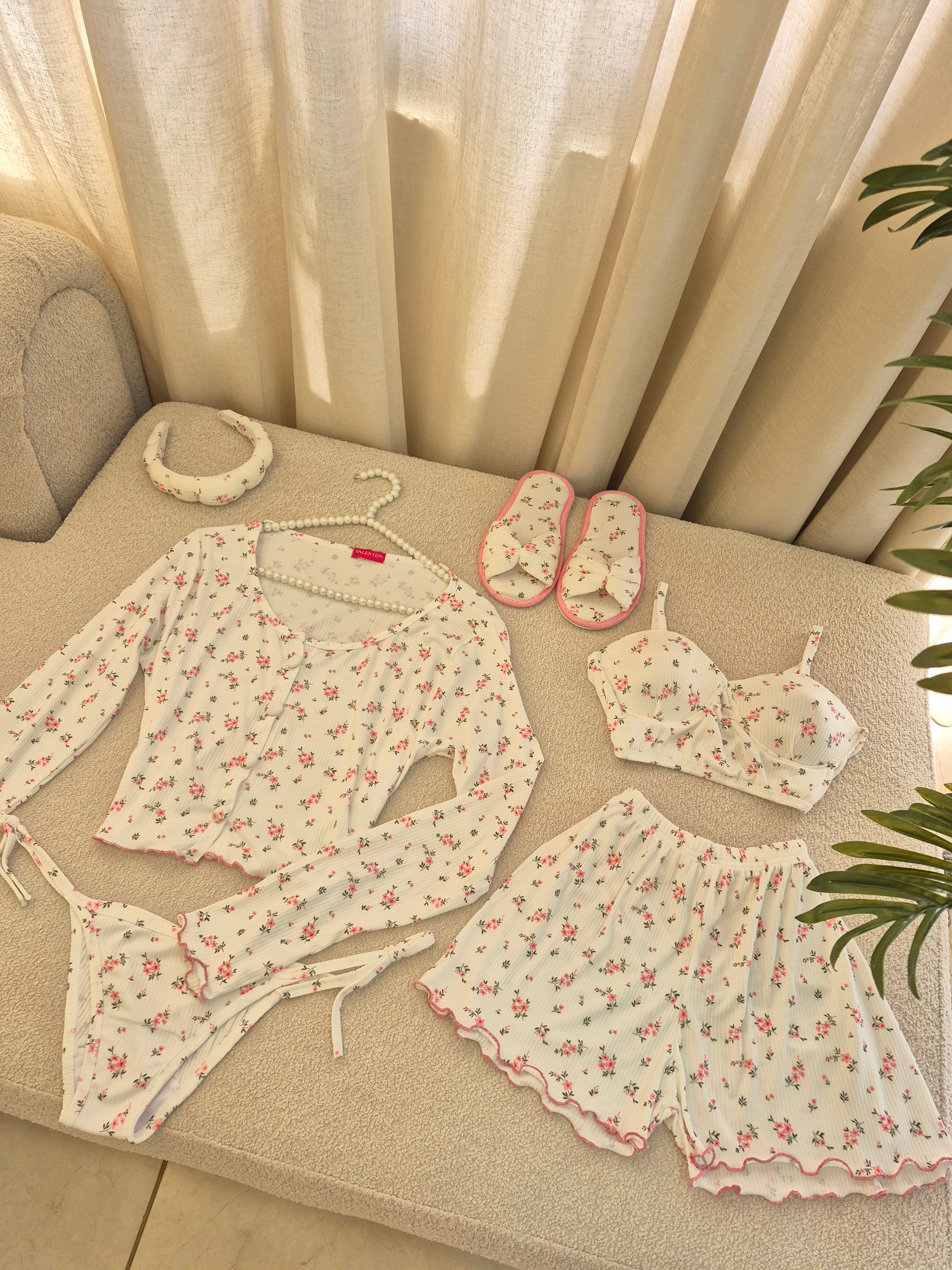 White Pink floral Set  6 pcs