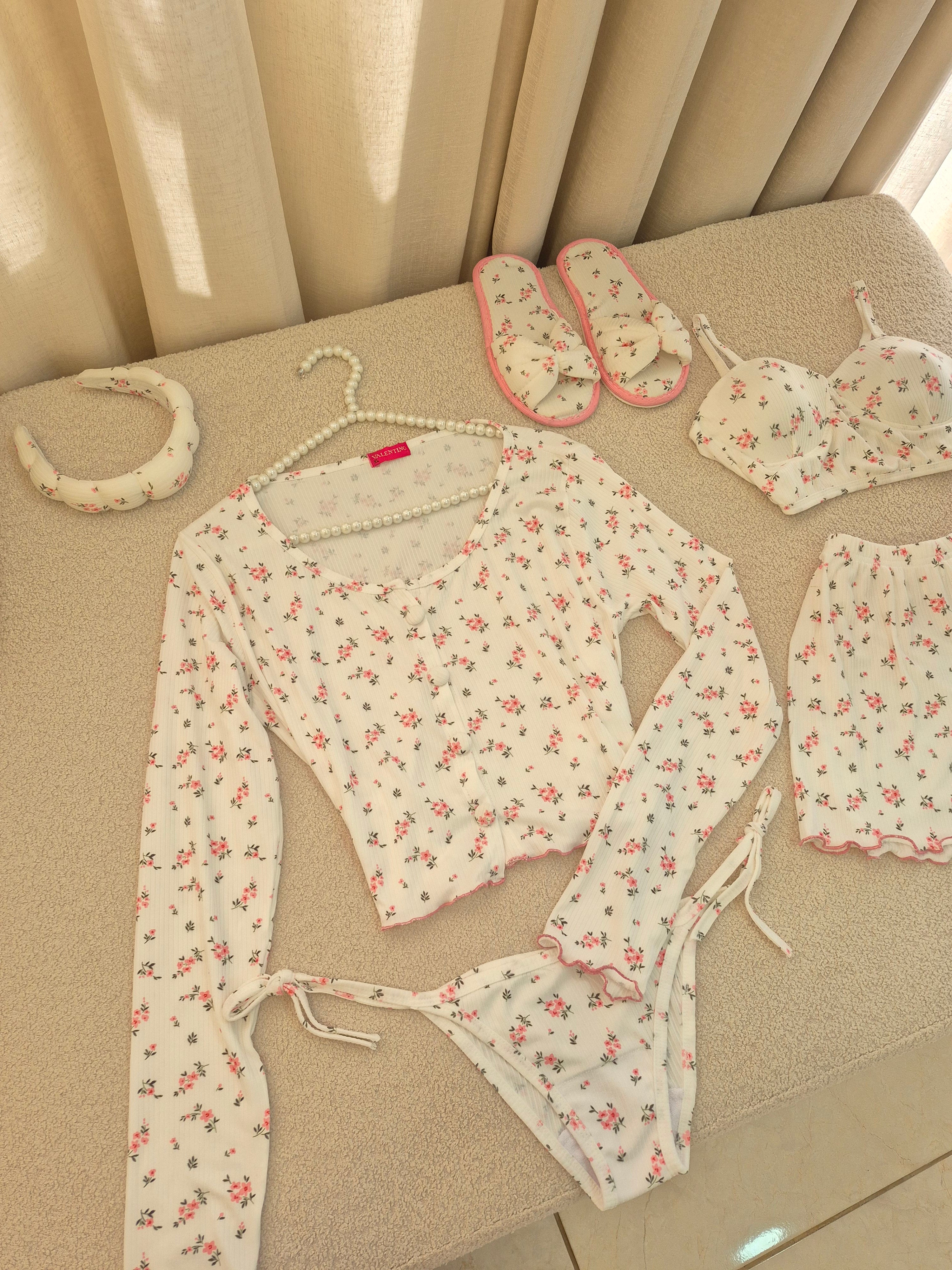 White Pink floral Set  6 pcs